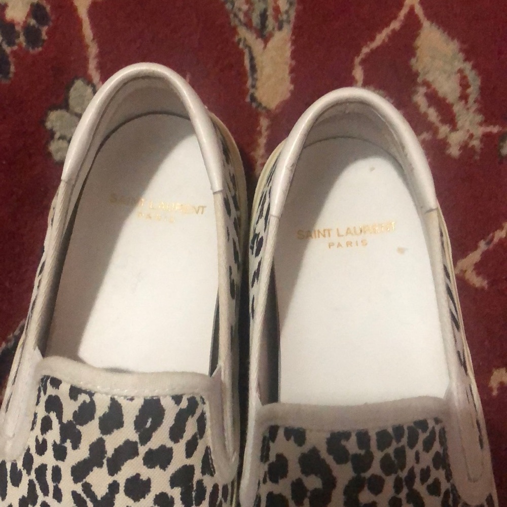 Saint Laurent leopard print shoe - Picture 2 of 4